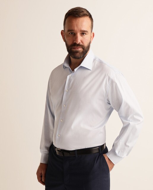 Camisa formal clássica lisa azul-claro tamanhos grandes