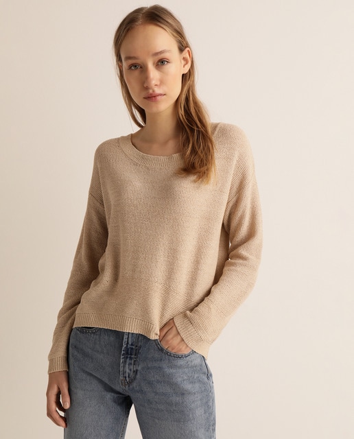 sweater with tie