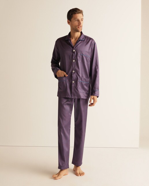 Pijama comprido de tecido grená