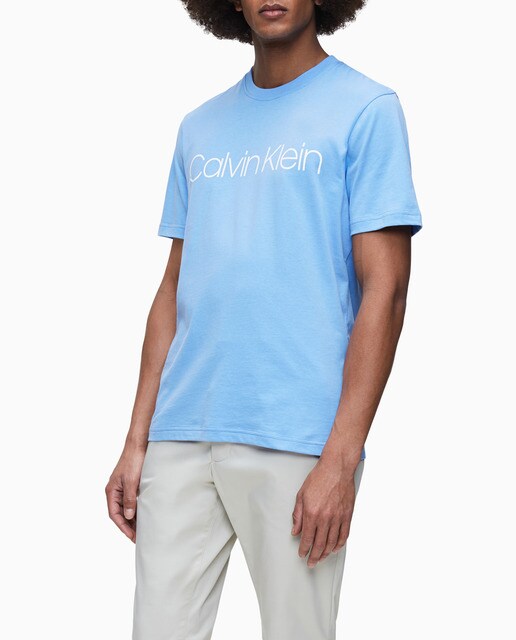 T-shirt de homem azul de manga curta