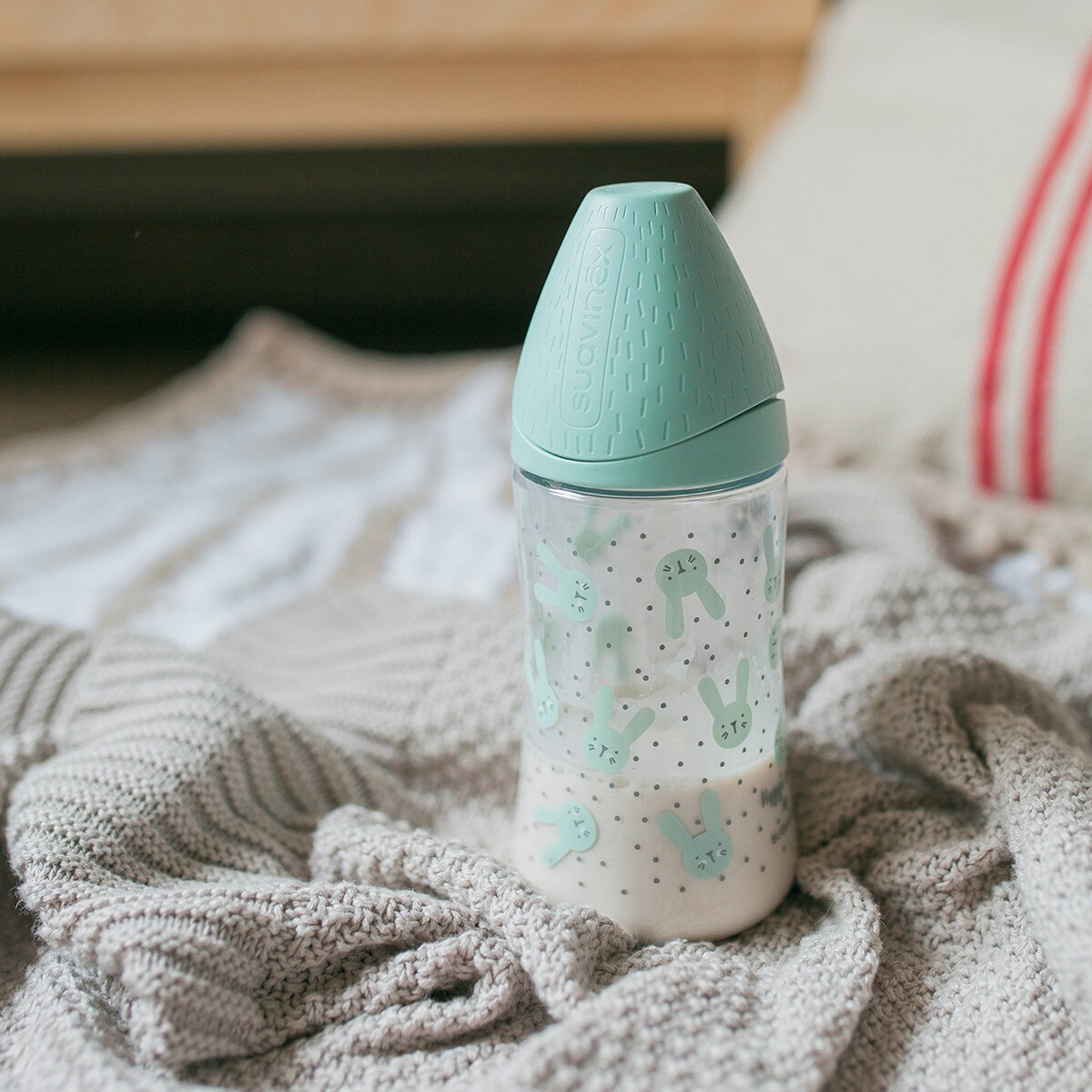 Biberón Anticólico 3 Posiciones Tetina Silicona Suavinex Hygge (270 ml.) +0 M. verde