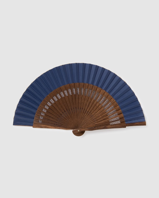 Folgado Romeu openwork wooden fan with navy blue leaf