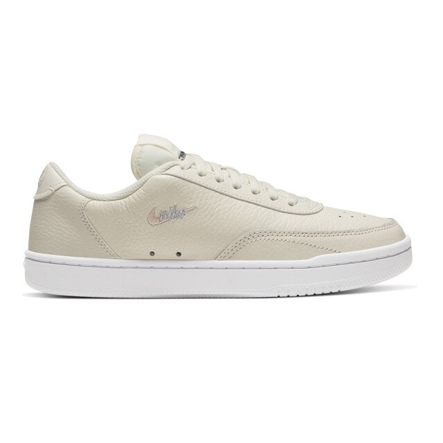 Nike Court Vintage Premium women's 