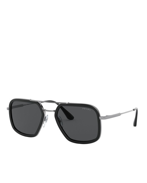 gafas de sol hombre joven