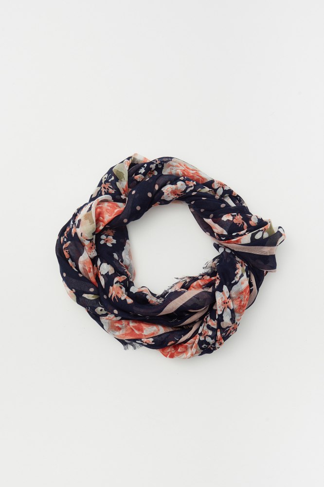 scarves and accessories