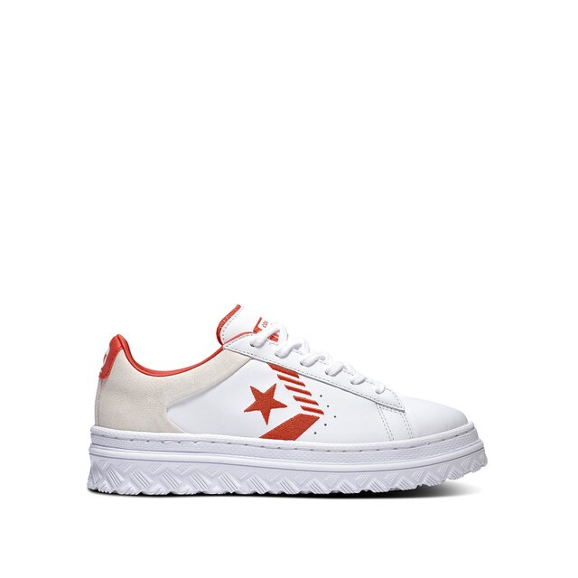 converse rival trainers