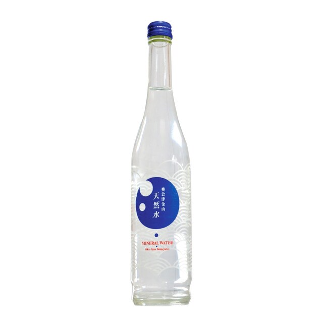 Agua mineral sin gas Oku-Aizu