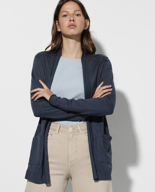 women's grey cardigan with pockets