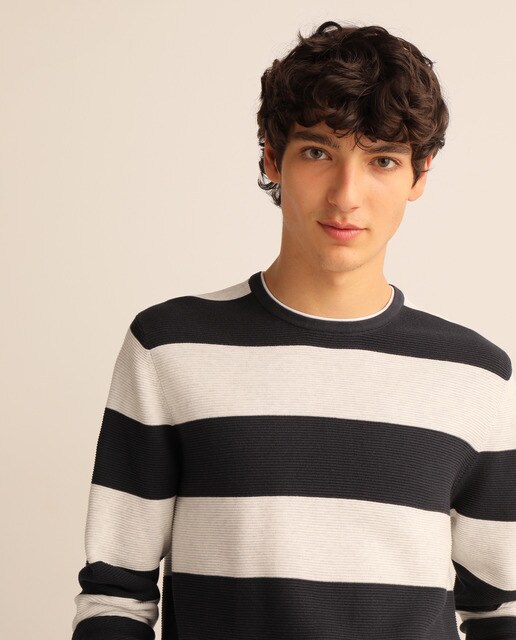 men's navy crew neck sweater