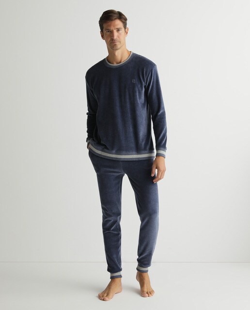 velour pyjamas mens