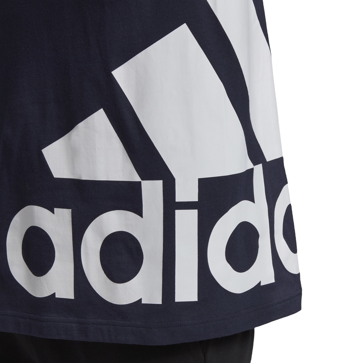 adidas big badge of sport boxy tee