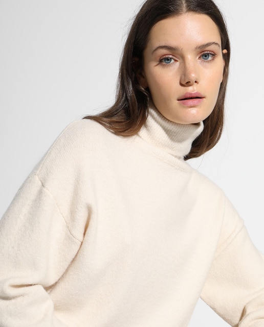 boucle turtleneck