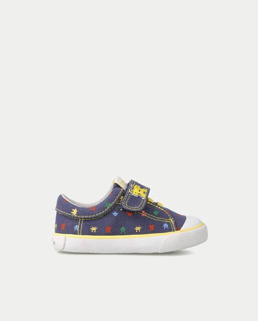 Chaussures En Toile Bebe Garcon Bleues A Bride Auto Agrippante Et Cordon Elastique Mode Enfant El Corte Ingles