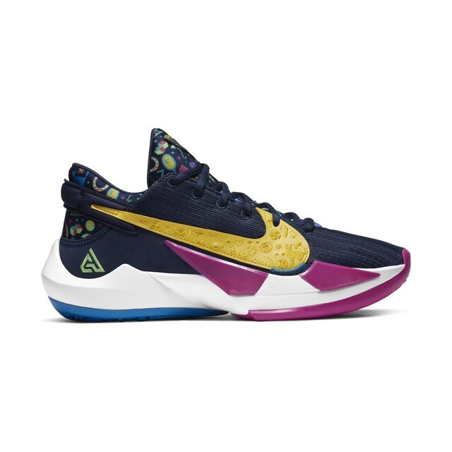 basketball shoes · Sport · El Corte 