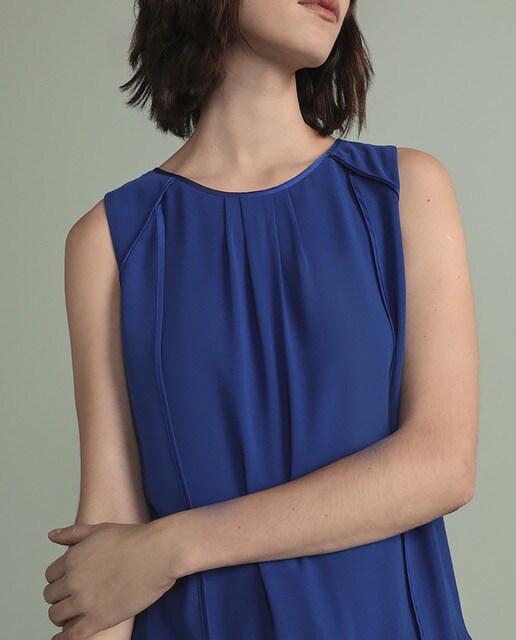 Con qué color de zapatos combina un vestido azul? | Calimod Store