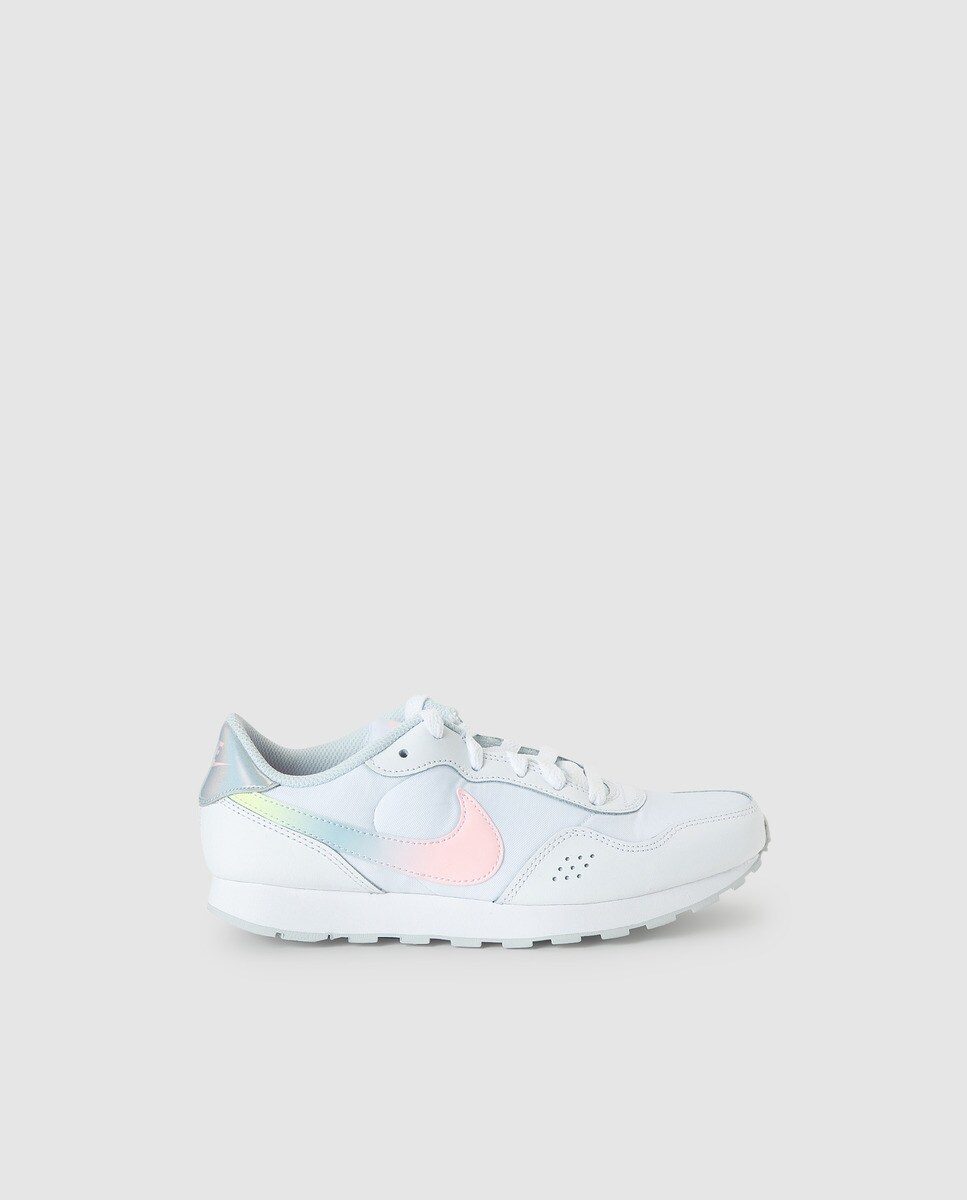 basket nike fille blanche