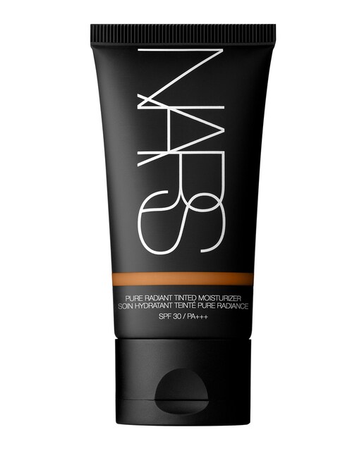 Nars – Hidratante con color Pure Radiant Tinted Moisturizer SPF30 Nars.