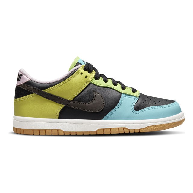 Nike Dunk Low SE GS children's casual trainers · Sport · El Corte Inglés