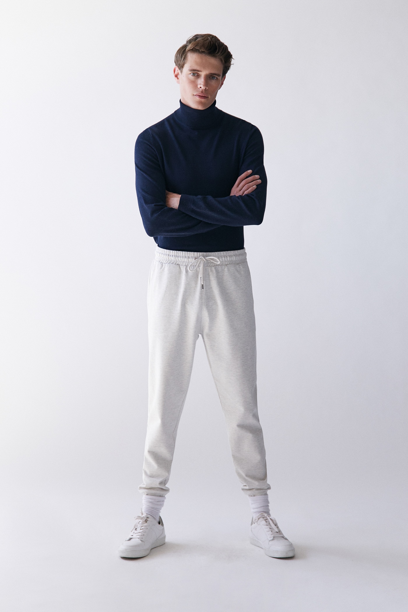 Pantalones y bermudas - Hombre - SFERA