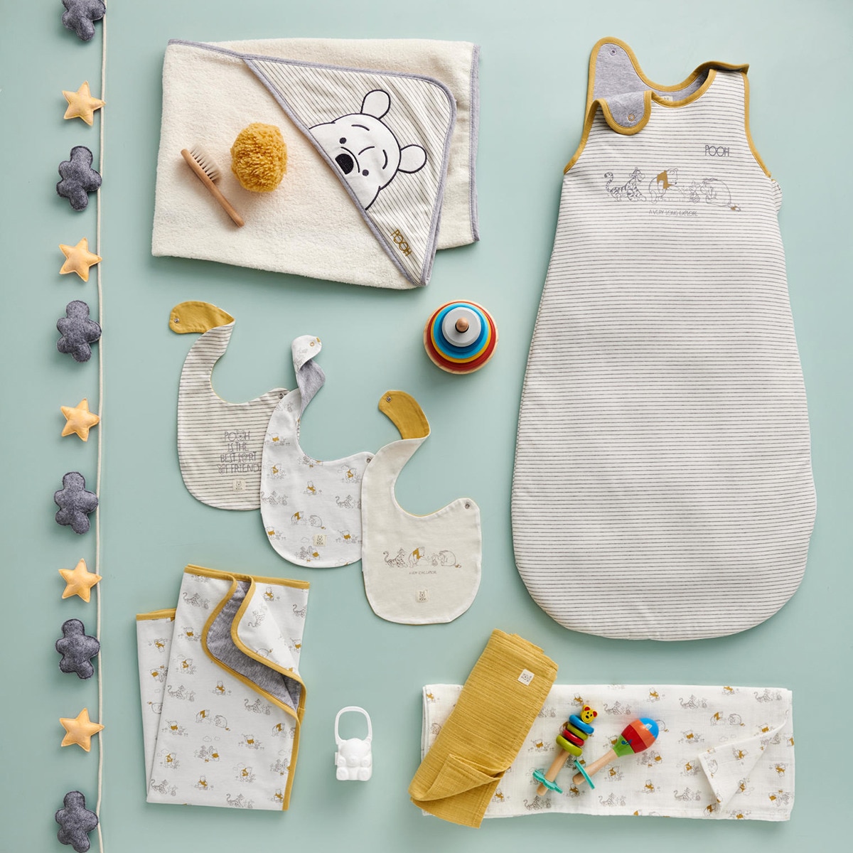 Pack de 3 Babetes Winnie the Pooh Estampados Amarelo-4