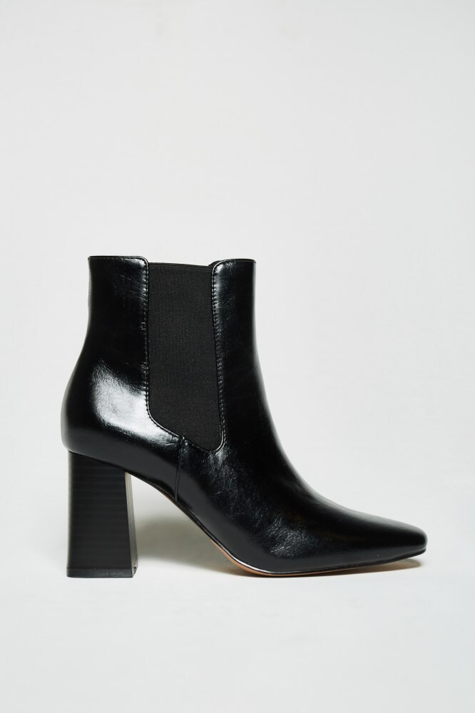 Zapatos | Accesorios | Colección | SFERA