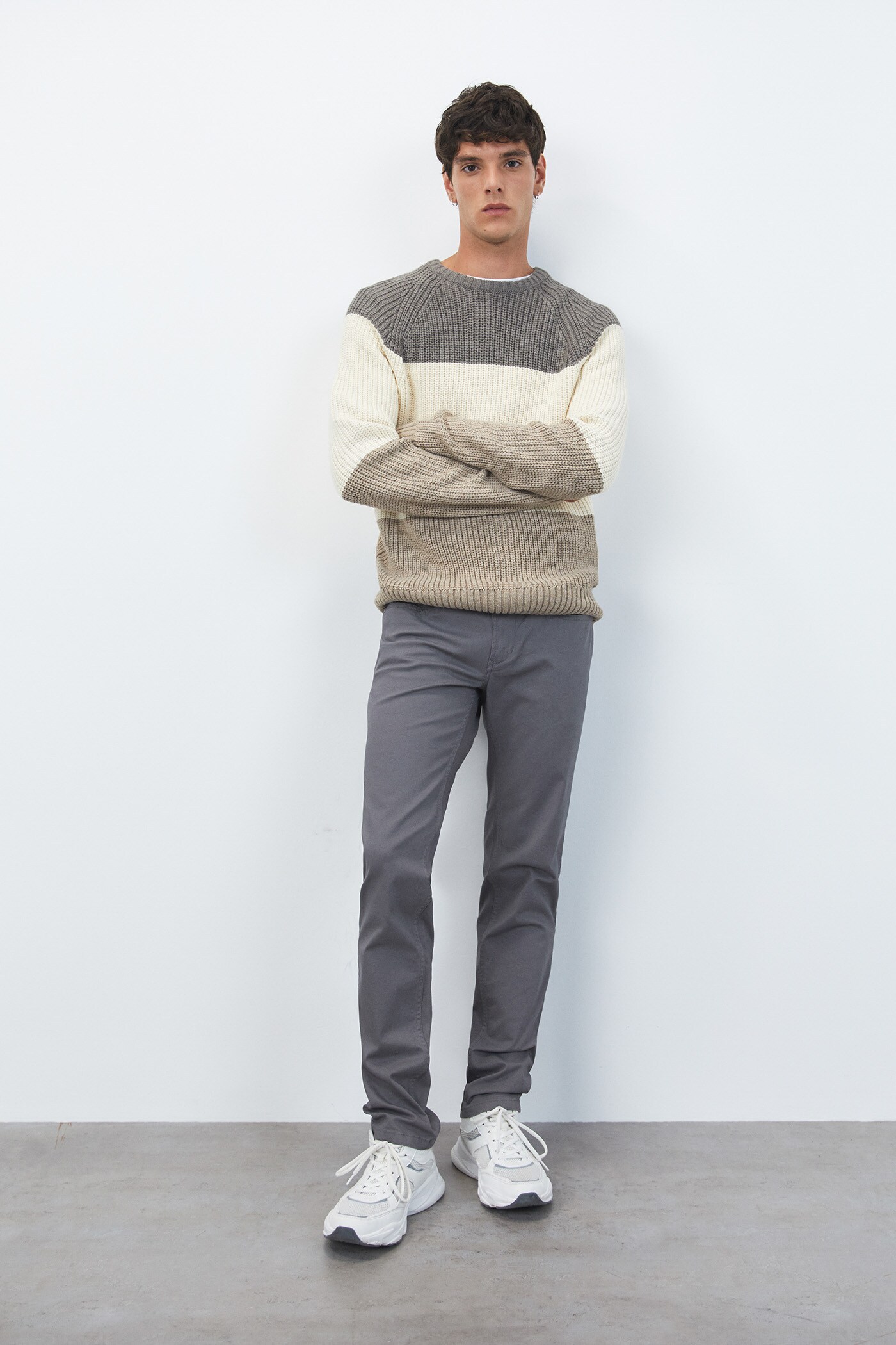 Pantalones y bermudas - Hombre - SFERA