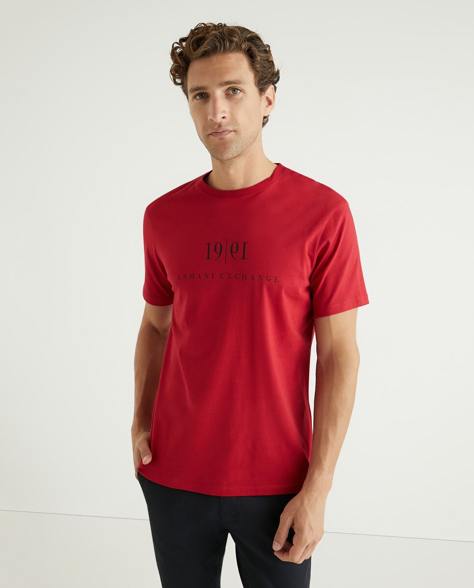 Imagem 0 de T-shirt vermelha com manga curta