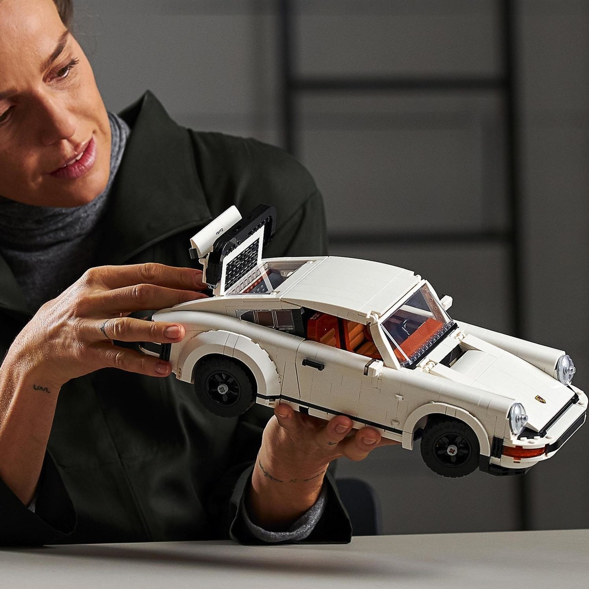 LEGO Icons Porsche 911 Buildable Replica Race Car · Toys · El Corte Inglés