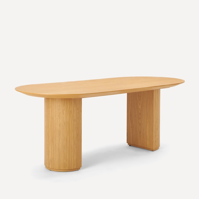 Mesa de comedor ovalada de madera de roble Arp Room - El Corte Inglés
