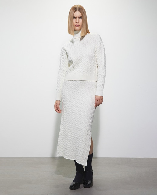 Long cable knit skirt · Women's fashion 