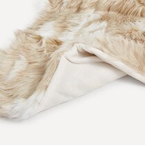 El Corte Inglés Irina fur throw