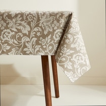 El Corte Inglés Versalles resin-coated stainproof tablecloth