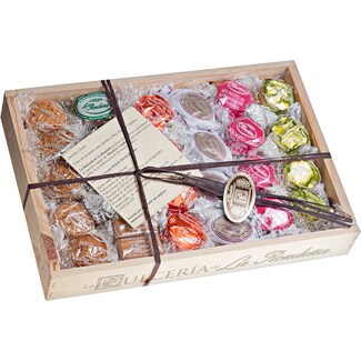 RONDEÑA Assorted Christmas mini specialities case 1 kg