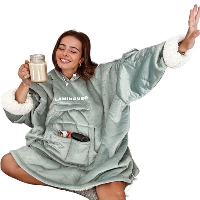 Sudadera / Manta Flamingueo Gigante Interior Borreguito 220 gr 6 Bolsillos Grandes con Velcro Verde.