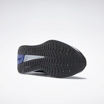 running shoes · Reebok · Sport 