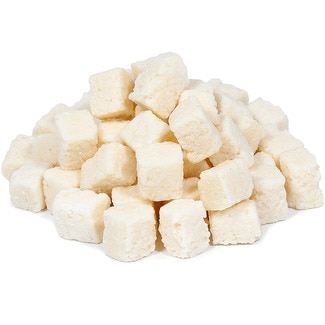 LA REAL Dried diced coconut with a firm texture, sweet flavour and free of extraneous ingredients