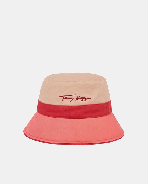 Hat in natural tones with signed logo 