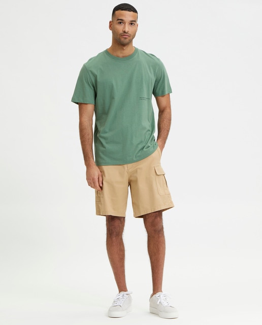 Bermuda de hombre cargo