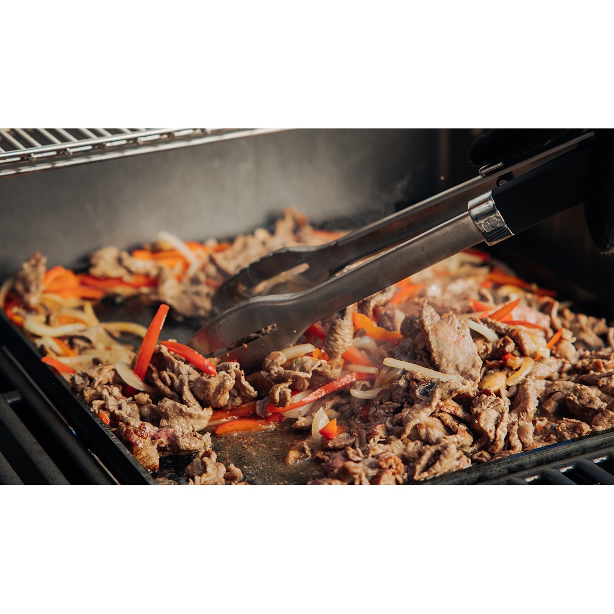 Chapa grande para barbecue Weber Preto-4