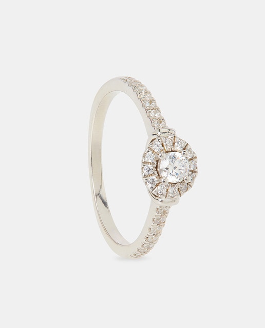 Anillo de oro blanco y diamantes