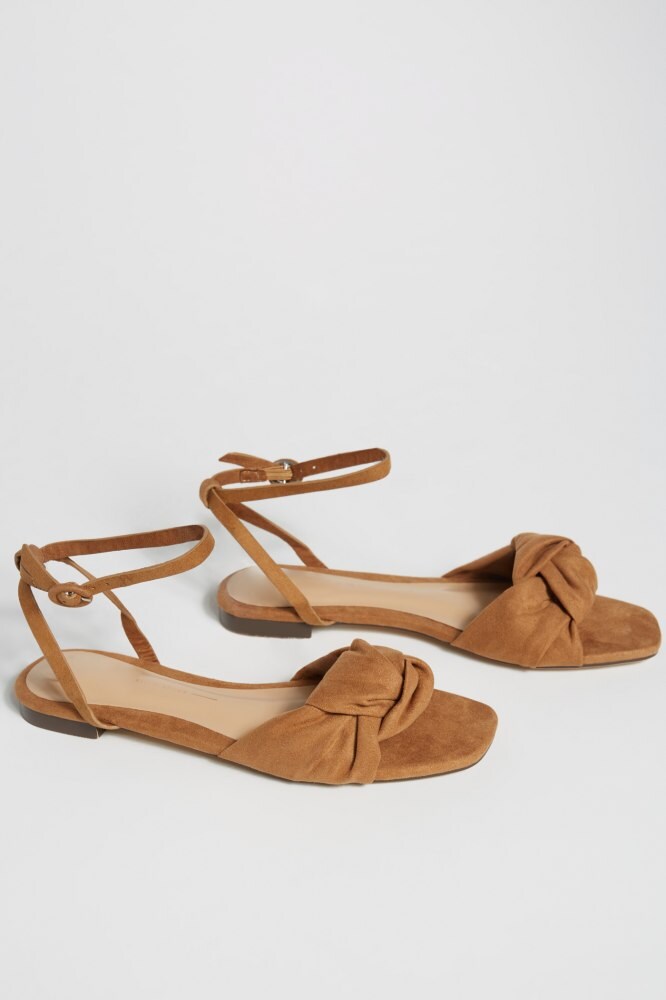 Zapatos | Accesorios | Colección | SFERA