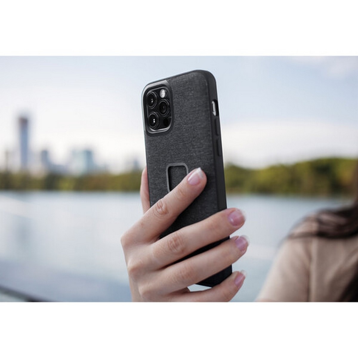 Capa Peak Design para iPhone 13 Mini 9