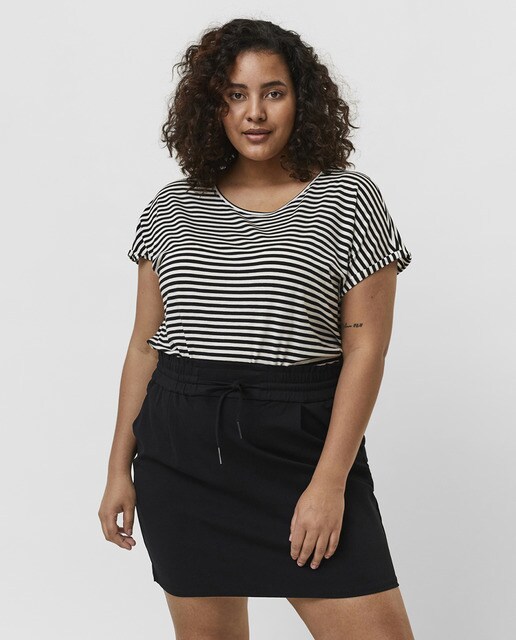 Plus size women's short sleeve T-shirt 