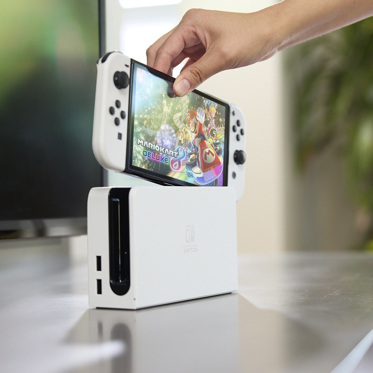 Consola Nintendo Switch Versão OLED - Branco 6
