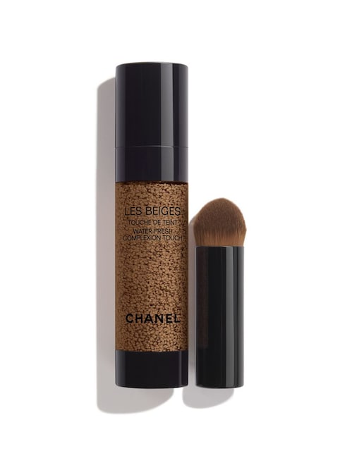CHANEL – Touche de Teint.