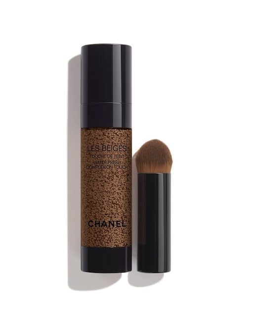 CHANEL – Touche de Teint.