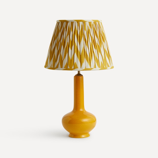 Lámpara de mesa Bell Amarillo + pantalla Bali Amarillo El Corte Inglés