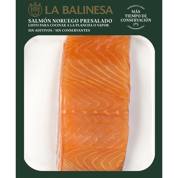 Ready-to-cook pre-salted Norwegian salmon fillet tray 200 g · LA ...