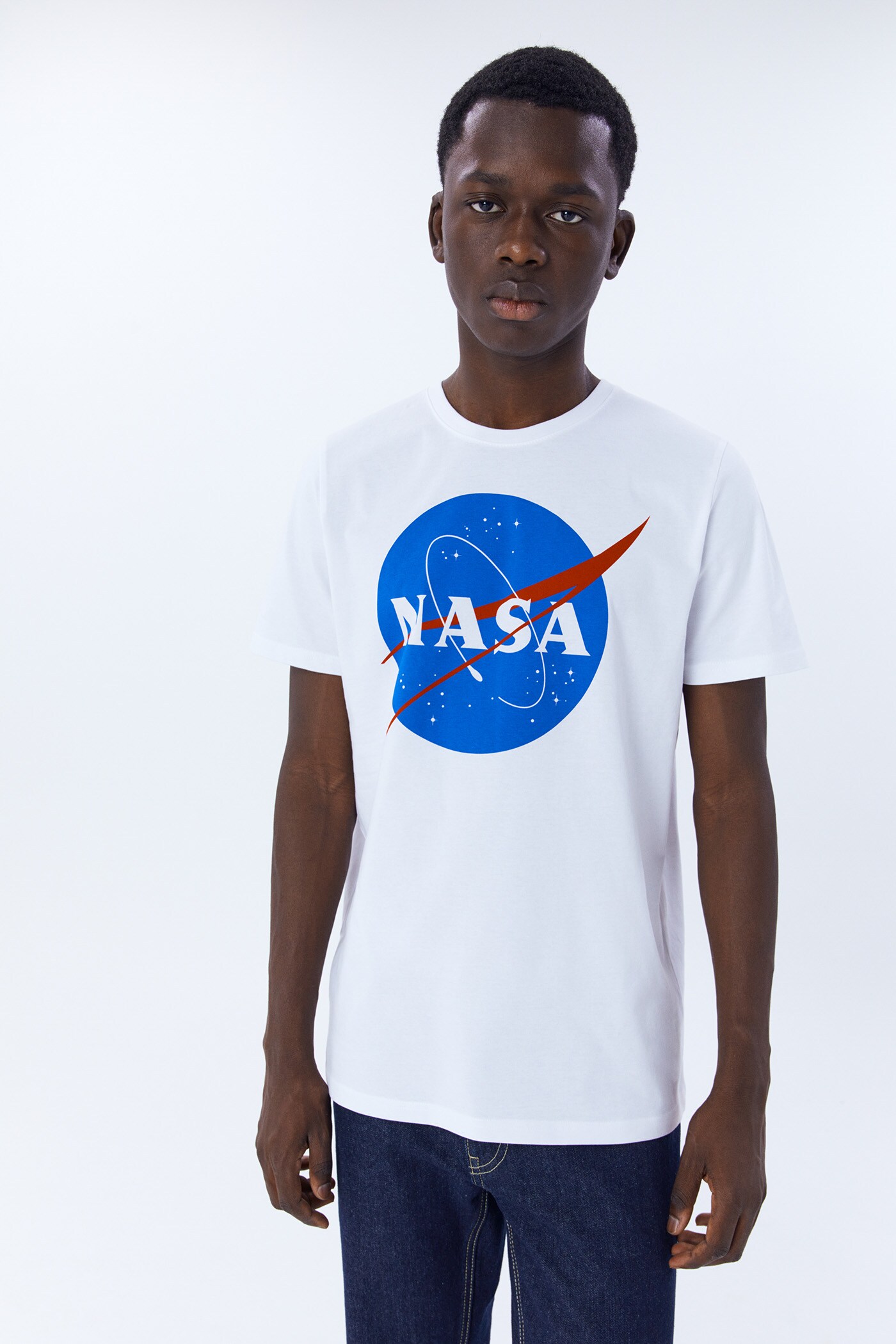 Camiseta nasa best sale mujer stradivarius