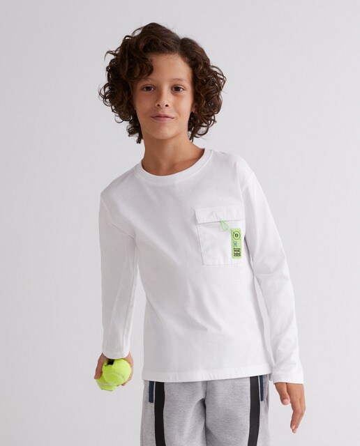 Boys' active T-shirt with a pocket · Children's fashion · El Corte Inglés